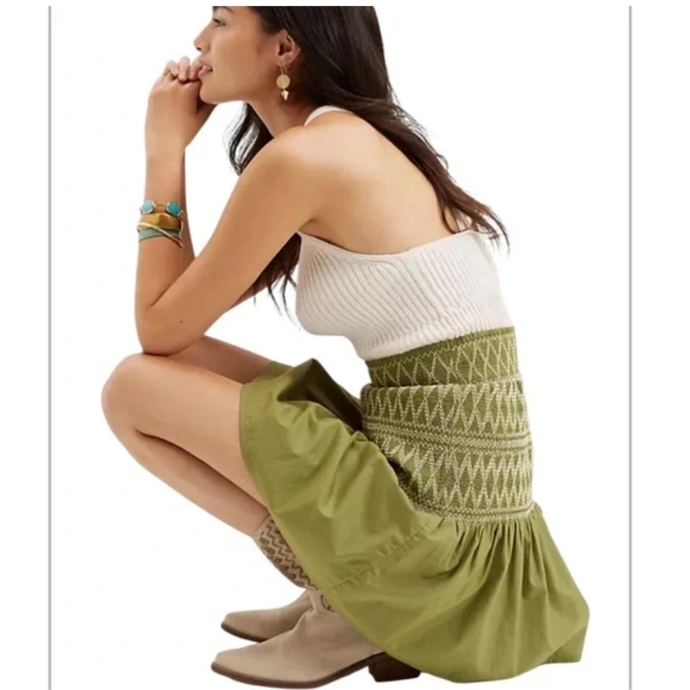 Anthropologie Maeve Smocked Green Mini Skirt Size Large